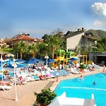 Resort Club Alpina 4*