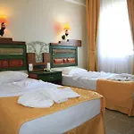 Club Alpina Resort 4*