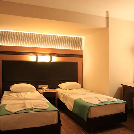 Feriested Club Alpina 4*