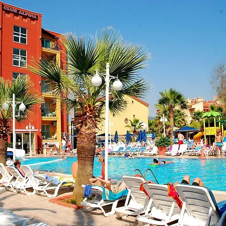 Feriested Club Alpina 4*