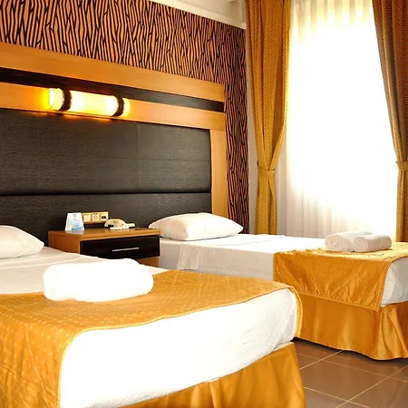 Club Alpina 4* مرمريس