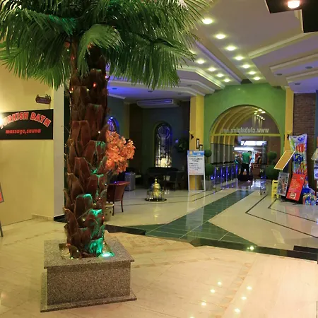 Club Alpina 4* مرمريس