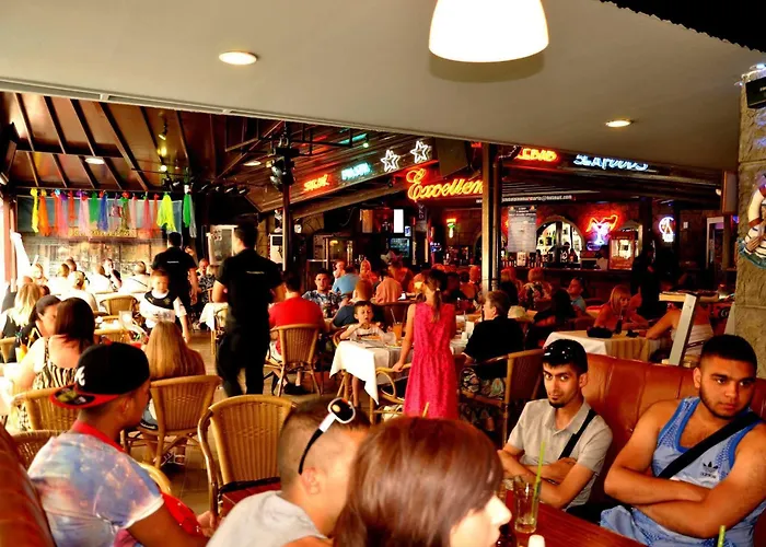 Club Alpina 4* מרמריס