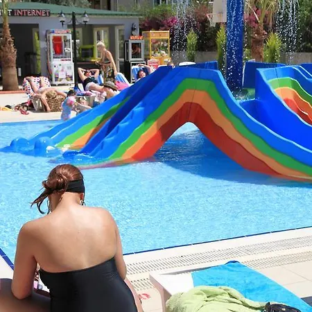 Resort Club Alpina 4*